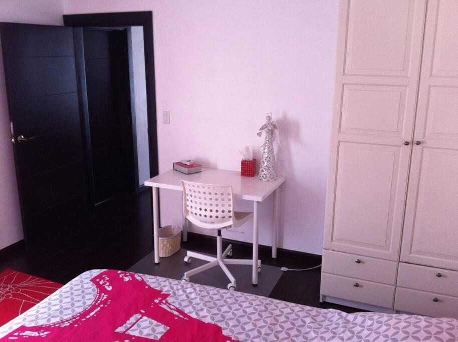B&B Oui Madame Tijuana Room photo